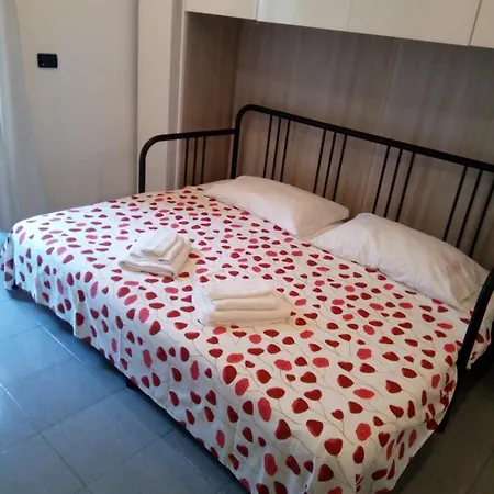 Casa Conforti Monolocale Citta Mare Vicino Gaslini Διαμέρισμα